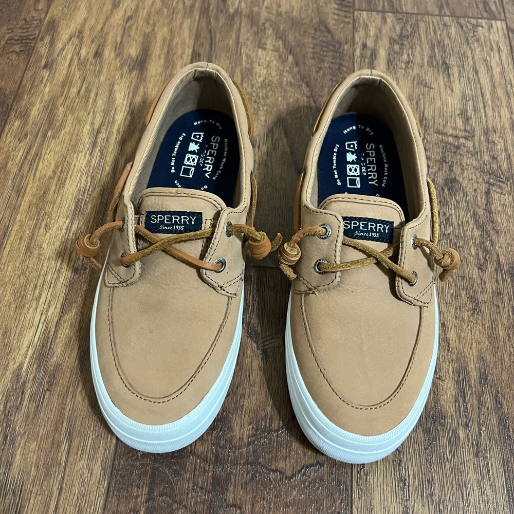 Sperry Crest Vibe Boat Shoes Tan Leather